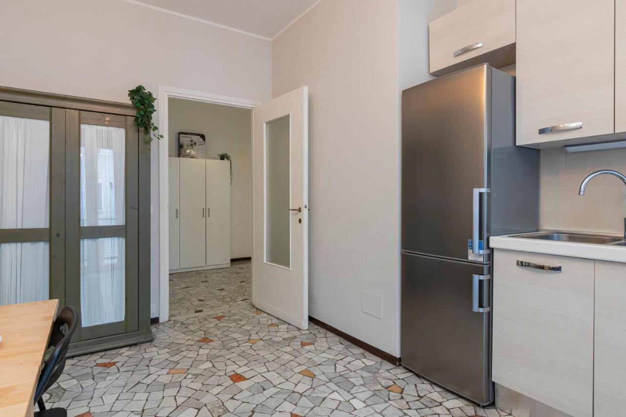 Renovated Close To Station Ponte Seveso 42 Mailand